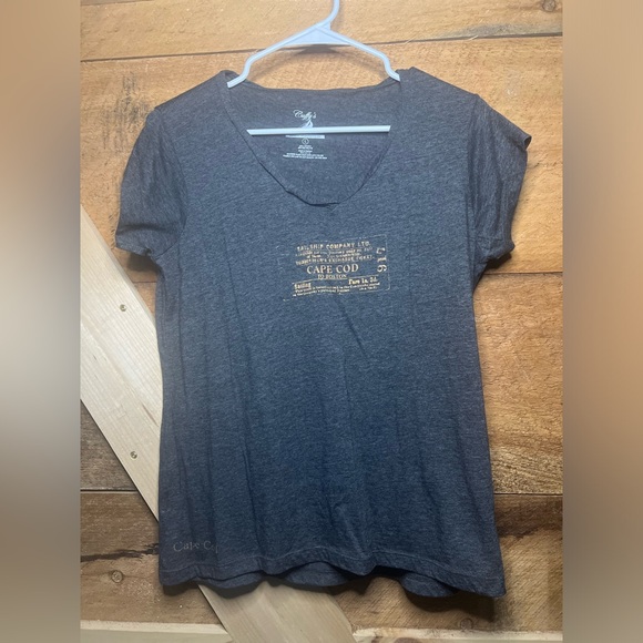 Cuffy’s Cape Cod Boston Women’s T Shirt V Neck Top Large Grey - Picture 2 of 7